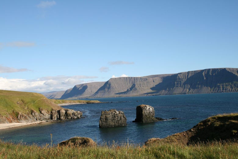 Conhecendo a costa de Tálknafjörður